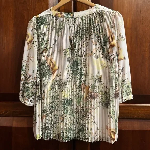 TED BAKER Women’s Dancing Leaves Sheer Pleated 3/4 Sleeved Blouse Sz US 10/L NWT - Picture 3 of 16